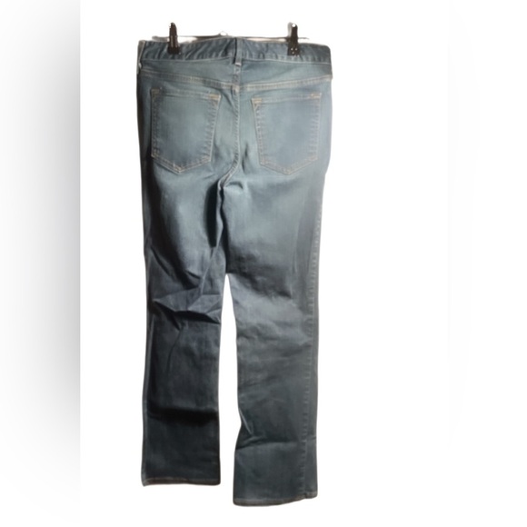 Eddie Bauer slightly curvy 5 pocket stretch bootcut medium wash denim jean 2 - Picture 3 of 5